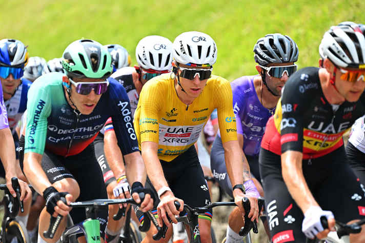 Tadej Pogacar (UAE - Emirates - XRG) retained the Yellow Jersey.