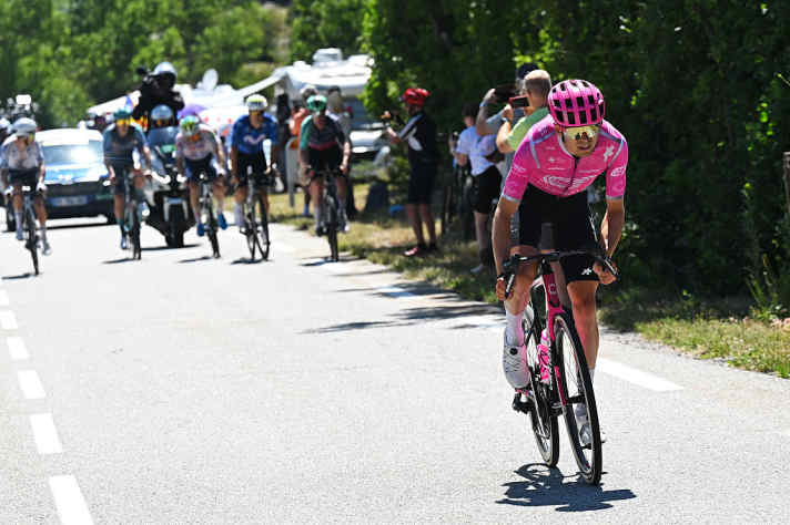 Alex Baudin (EF Education – EasyPost) löste sich mehrmals von seinen Fluchtbegleitern.