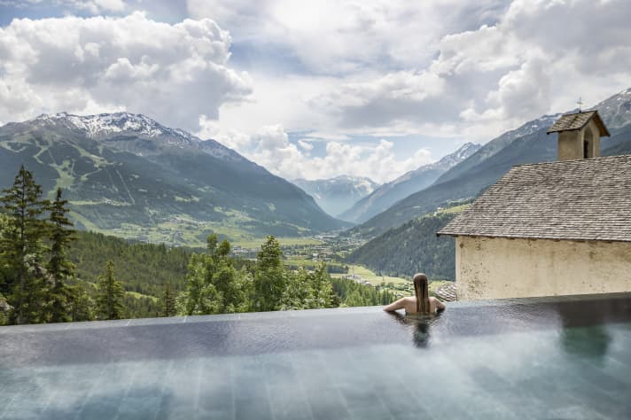 Il est difficile de terminer une étape vers Bormio avec plus de style que dans l'un des bains thermaux.