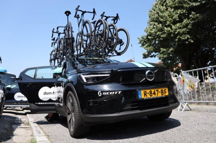 Der vollelektrische Volvo EX90 von Team DSM-Firmenich