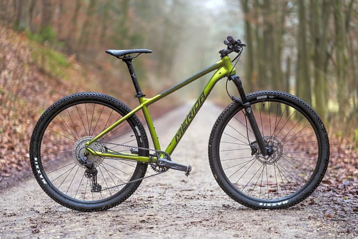 We often read "Test more affordable bikes" in emails and comments. Will do! Like the Merida Big.Nine 400 for 1099 euros? Or should it be even cheaper?