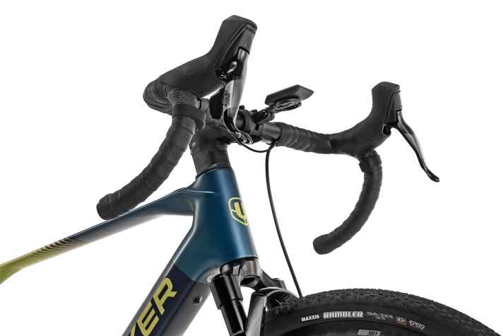 You shift gears with the mechanical Sram Apex - the small buttons on the lower grip control the Mahle X20 motor.