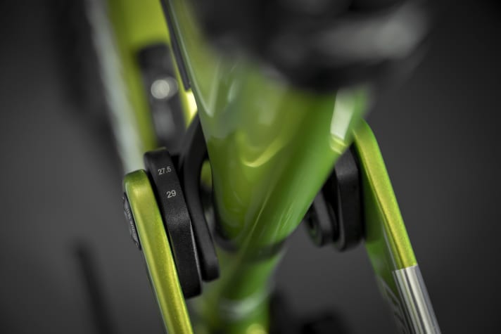 Convertible: A flip chip adjusts the geometry when switching between 27.5 and 29-inch tyres at the rear.