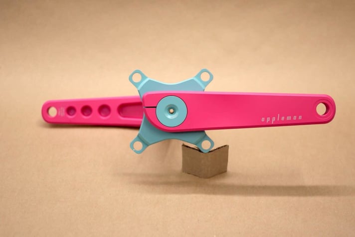 Appleman fertigt nicht nur herrlich bunte Kurbeln, sondern hat auch extra kurze Modelle im Angebot.