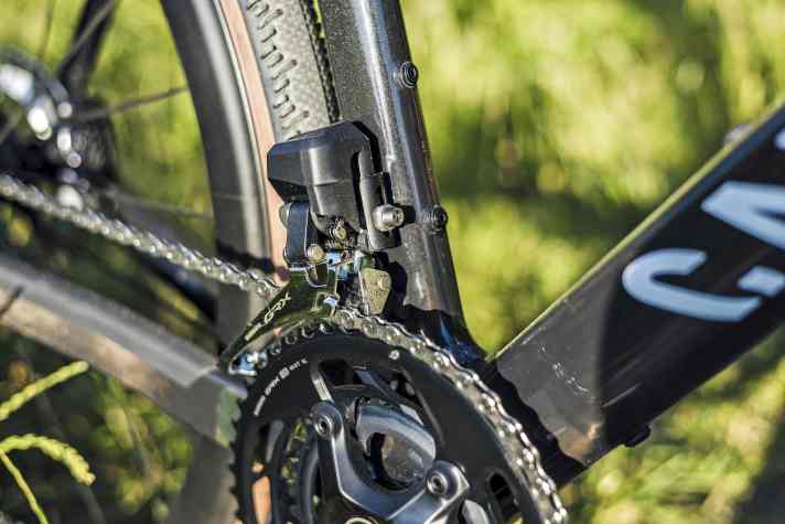 Ohne geht’s nicht: Für die Verwendung mit nur einem Kettenblatt ist die GRX Di2 nicht vorgesehen