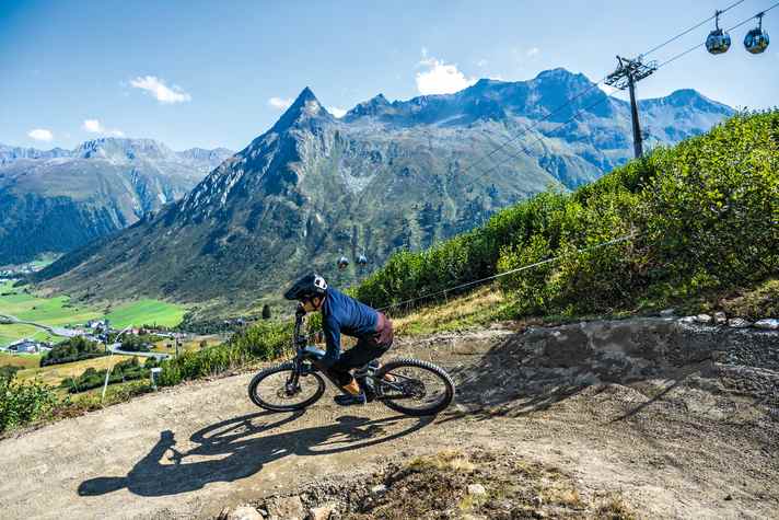 Ischgl is usually too challenging for beginners, now there is a trail park for beginners in neighbouring Galtür