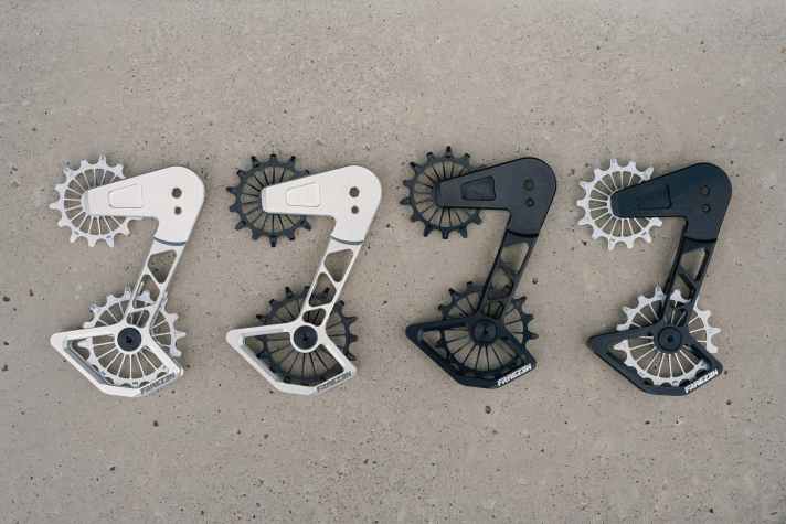 Faezen contributes its elegant lightweight gear cage for the transmission