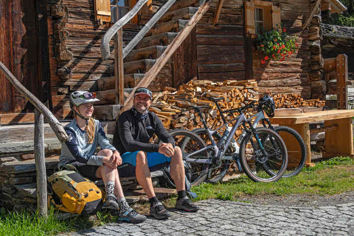 Nicht nur ein Mal  fragt sich Magdalena während der Tour: Woher weiß er das immer alles schon vorher?