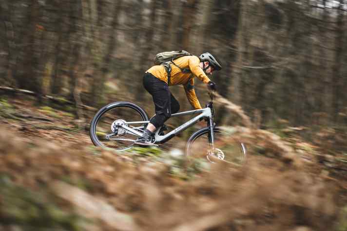 The Zesty is completely in its element downhill.