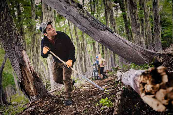 Am zweiten Tag nimmt uns Aldo mit auf seinen Lieblings-Trail im Familien-Revier.