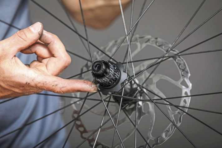 ...und den sauberen Körper frisch einfetten.