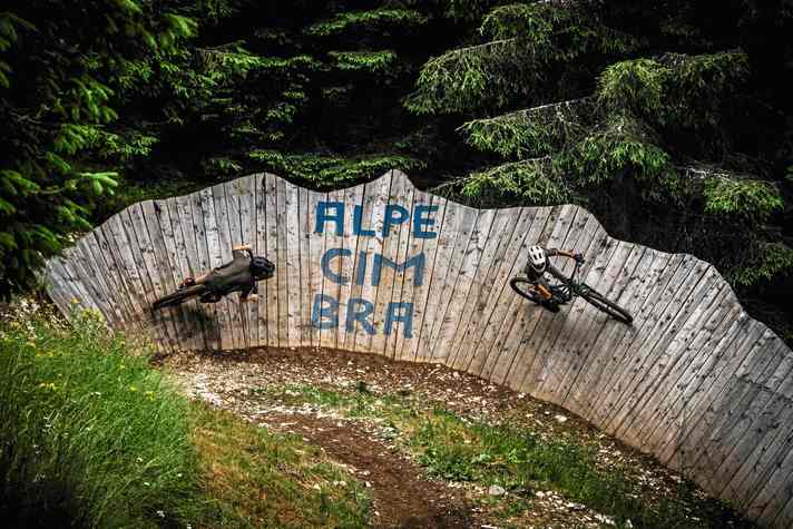 Alpe Cimbra: new lift at Alto Sommo, new lines in the bike parks and an enduro event to kick off the season!