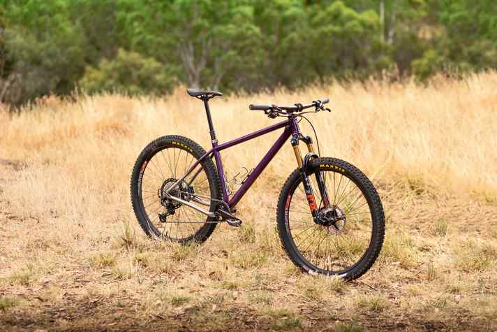 Die klaren Linien eines Titan-Hardtails werden nie alt: Das Prova Ripido ist ein Kleinod vom anderen Ende der Welt.