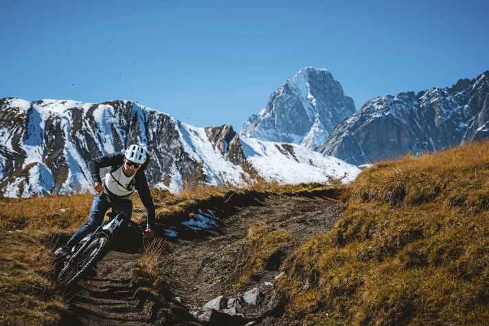 Bubba is at home in the nearby Aosta Valley and helped plan this Mont Blanc tour.