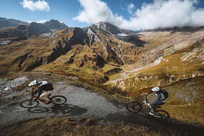 Col de la Seigne: Der Trail sieht locker und entspannt aus, schlägt aber gern mal abrupt einen Richtungswechsel ein.