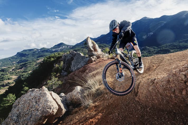 Trails yes, but the lightweight Kaizen with its 140 millimetres is not made for difficult terrain.