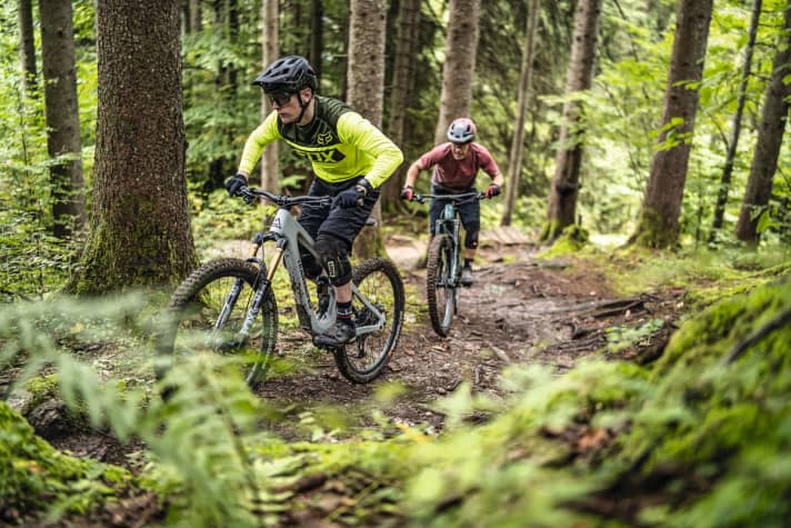 Gliding silently through the forest? Not quite. But the drive noise of the Maxon Bikedrive Air is significantly quieter than that of classic Bosch and Shimano drives. 