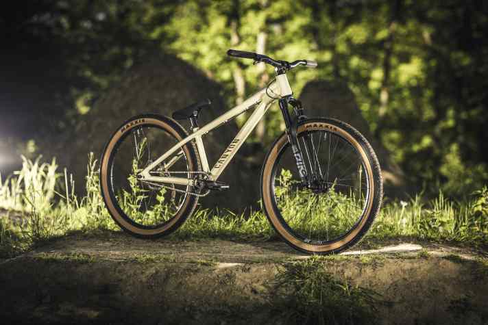 Dirt jumpers had to wait eleven years for the new edition of the popular Stitched