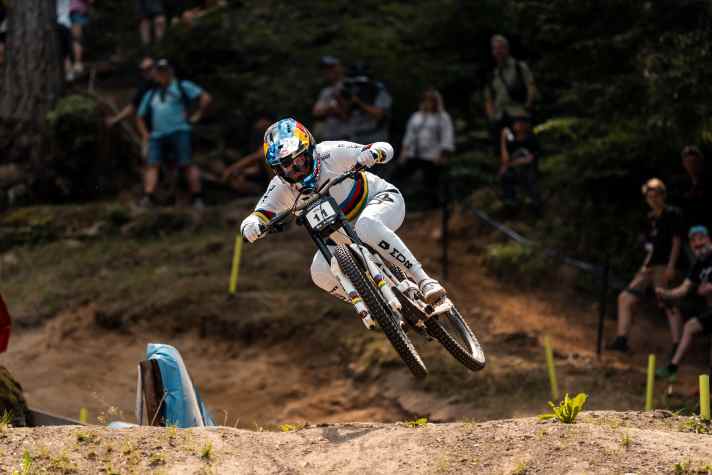 Höll on course for second place.