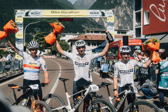 Die drei schnellsten Mountainbiker auf der Ronda Extrema: Stefano Goria, Tim Smeenge,
und Davide Foccoli.