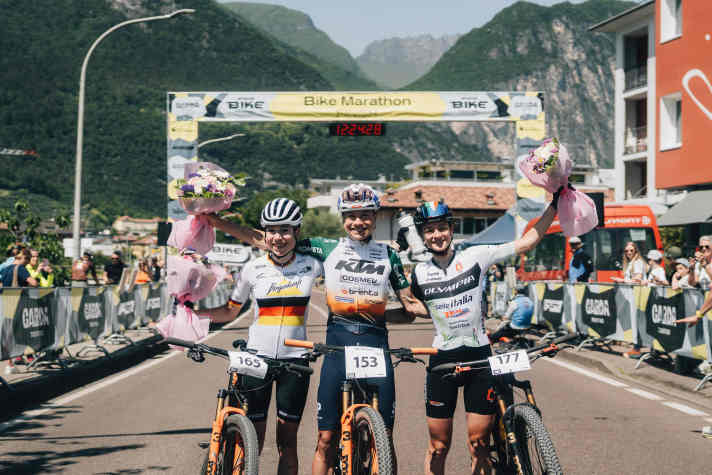 Die drei schnellsten Damen auf der Ronda Extrema beim Marathon in Riva del Garda.