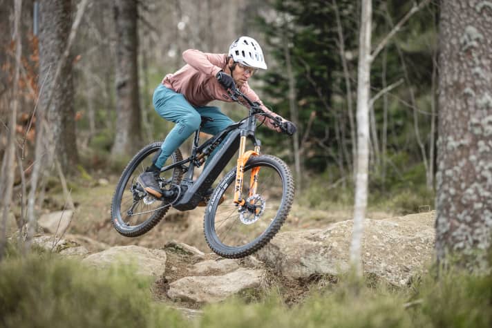 Racing through the stone field? This is where the easy to swallow Bionicon Wyatt is in its element.