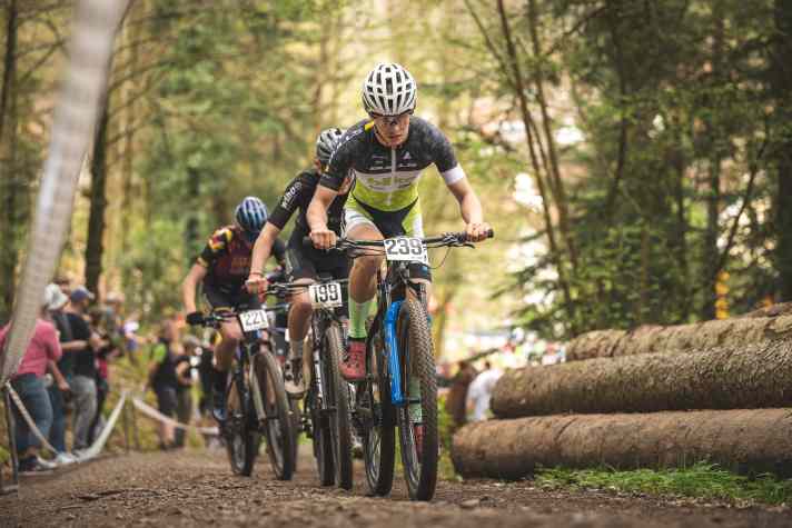 Nico Brandl now rides for the BIKE Junior Team in the U15 - no victory but a very good start.