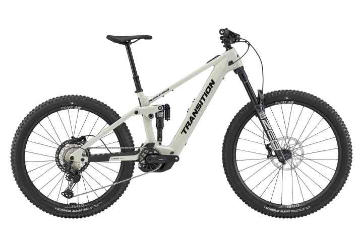 The Transition Regulator CX XT for 9990 euros with Rockshox ZEB Ultimate.