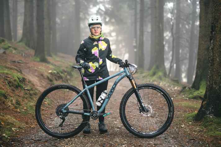 Twelve-year-old Norah and her VPace Max 29L youth mountain bike.