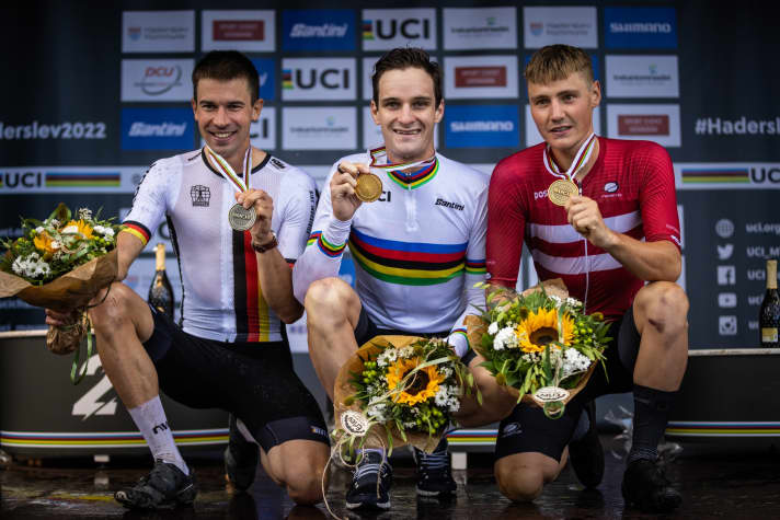 The medallists of the 2022 World Marathon Championships in Denmark: Andi Seewald, Sam Gaze and Simon Andreassen (from left).