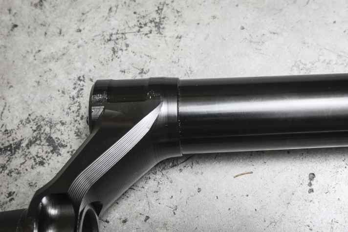 The crown of the new 32-inch suspension fork has been optimised to match the greater leverage forces of 32-inch bikes.