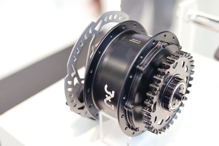 <a href="https://www.bike-magazin.de/komponenten/schaltungen/3x3-nine-nabenschaltung-wartungsfrei-and-made-in-germany/" target="_blank" rel="noopener noreferrer">Maintenance-free: 9-speed gear hub from 3x3 from Swabia</a>.