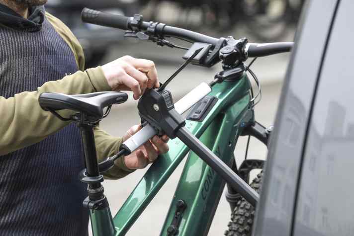 Adaptateur de cadre
