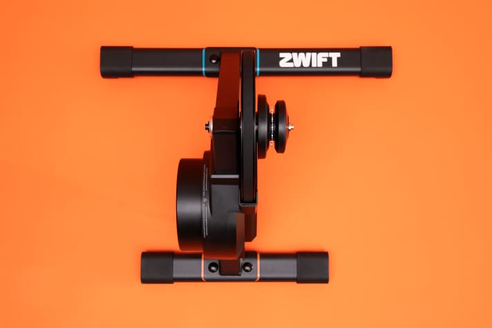 Neu: Zwift Cog - ein Ritzel für (fast) alle Räder mit 8- bis 12-fach Antrieb. Die Seiten sind so konstruiert, dass die Kette auf dem Ritzel gehalten wird. So fällt die Kette nicht vom Ritzel.