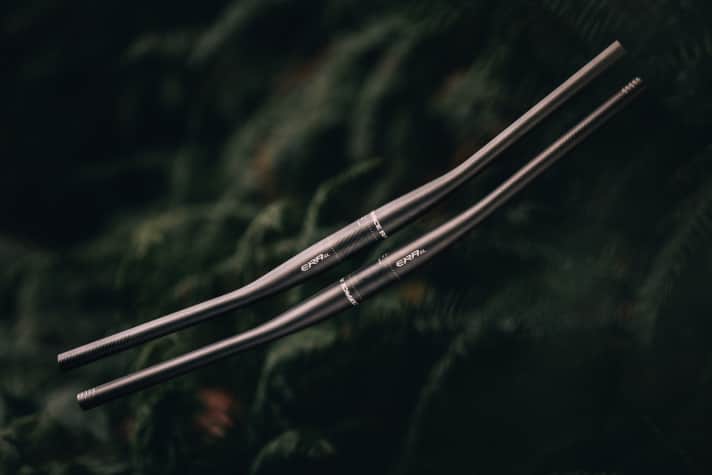 Der Race Face Era SL Lenker soll der leichteste Lenker mit 35 Millimeter Klemmung sein.