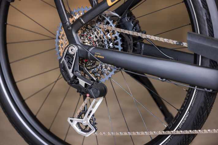 Vom Feinsten: Für Vortrieb am Cube Kathmandu sorgt die elektronische 12-Gang-Schaltung Sram XX Eagle.