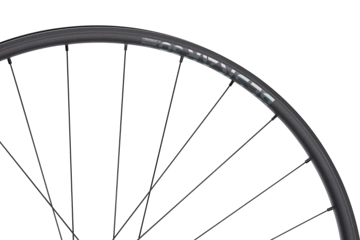 Light, Base and Strong - there are also three different robust versions of the aluminium rim