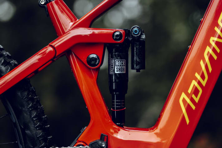 Top equipment for over 10,000 euros: Rockshox Super Deluxe Ultimate.