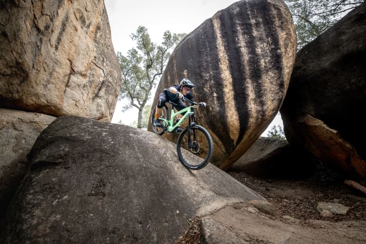 We have already been able to ride the Unplugged on the trails of Santa Coloma de Farners.