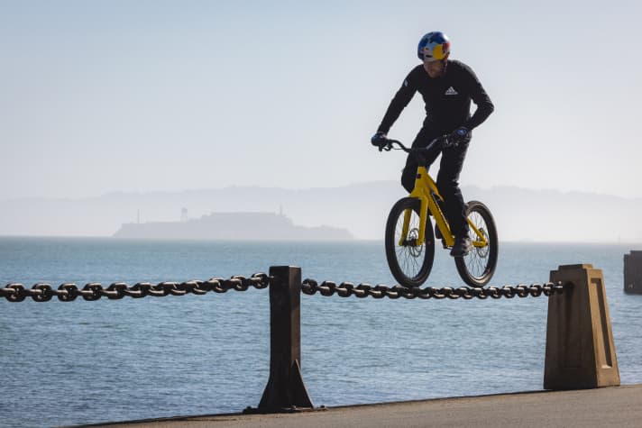 The Chain Ride against the backdrop of the former prison island of Alcatraz