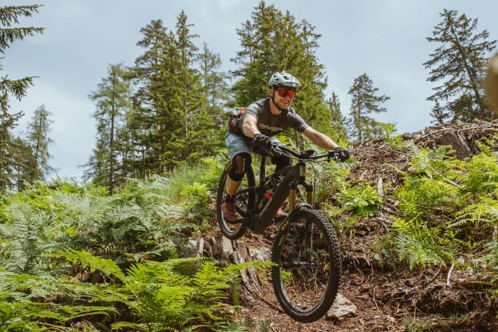 Price breaker with carbon frame and Bosch Smart system: the Radon Deft 10.0