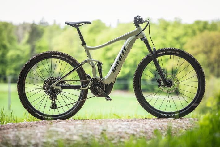Our test bike: the Giant Stance E+ 1 500