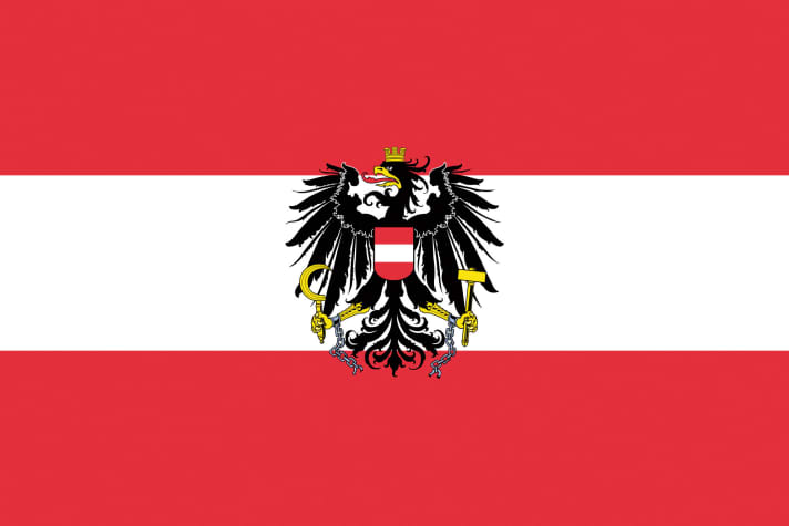 Austria: You can even buy tickets to Germany and Italy via the ÖBB app. However, (e-)MTBs are officially considered special models for which tickets are only available at the ticket counter. However, many conductors are accommodating when it comes to taking bikes on board, as long as the bike is well stowed.