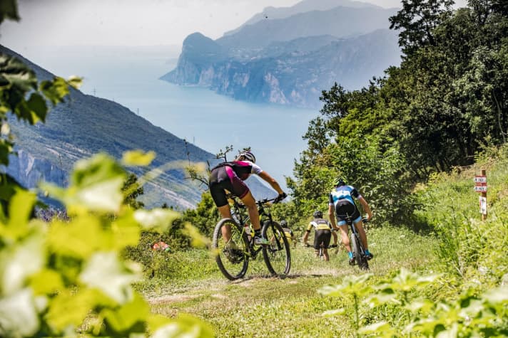   Last stage, last descent: the Naranch Trail section shakes you up one last time before the Transalp finish at Lake Garda.