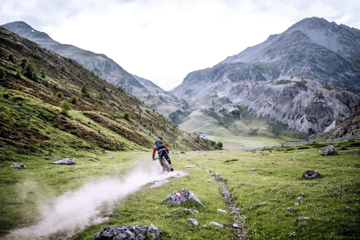   You can cycle the stage back to Livigno as a day trip via the Passo Trela.