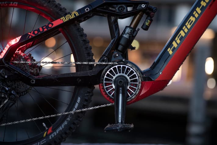  Not only TQ Systems builds strong power drives for E-MTBs, ...