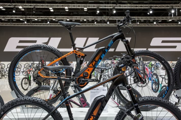   The Bulls E-Fully FS 3 is available in 29-inch or 27.5-Plus. Both versions offer 150 millimetres of suspension travel.