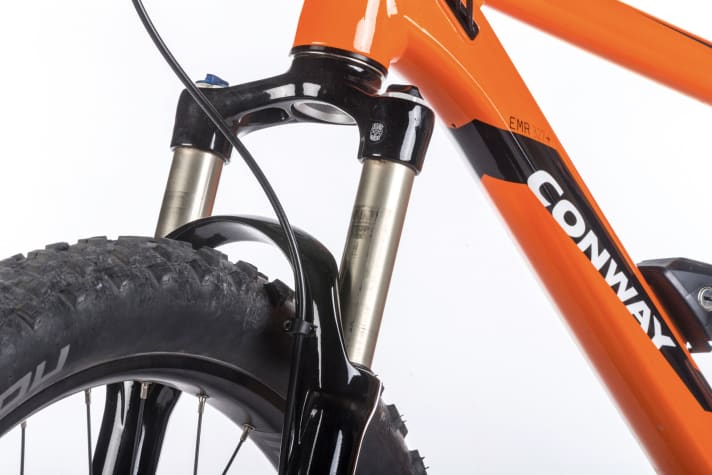   SR Suntour Raidon (here in the Conway): The performance of the affordable fork was not convincing. There was also a lot of abrasion on the stanchions.