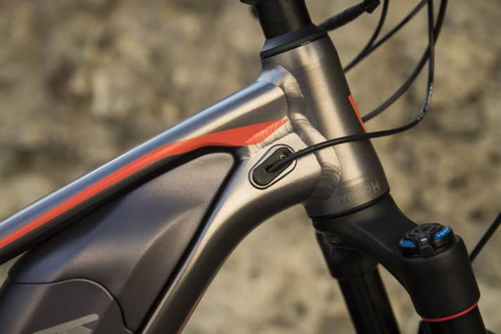 Schön aufgeräumt: Die Züge sind innen verlegt.