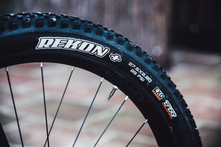   The Jam² C comes with either 27.5 Plus tyres or 29-inch tyres.